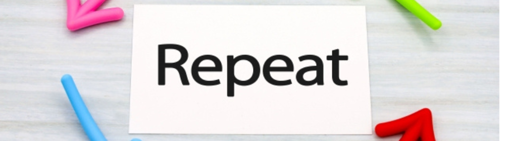 「Repeat」と書かれたカードを囲むようにカラフルな矢印が並ぶ再利用や継続利用のイメージ