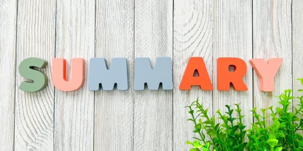   「SUMMARY」とカラフルな文字